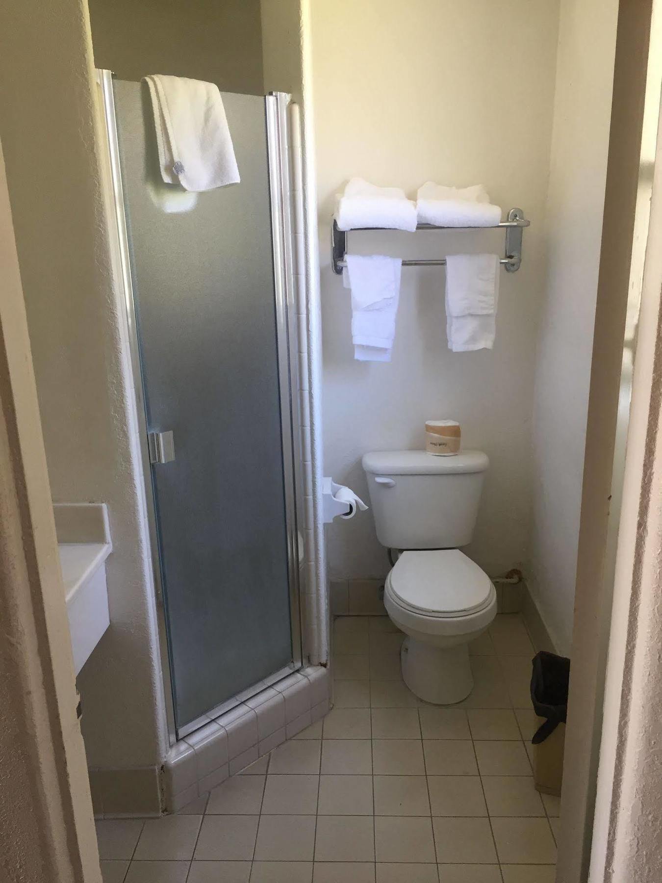 Motel Bestway 2*
